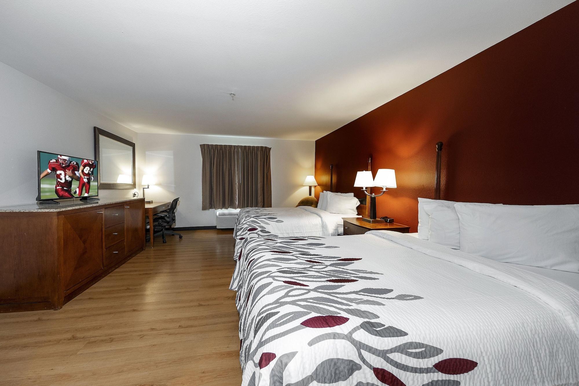 Red Roof Inn & Suites Biloxi - Ocean Springs Bagian luar foto