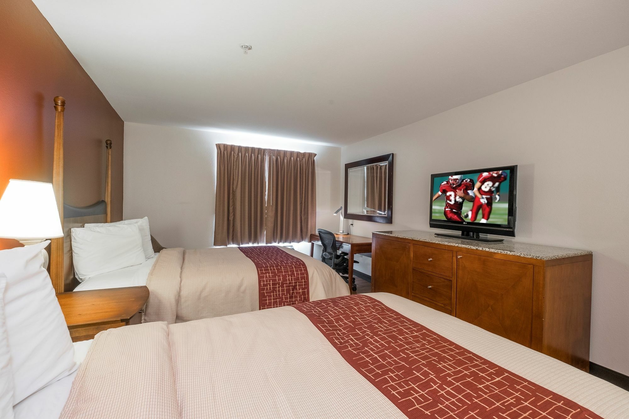 Red Roof Inn & Suites Biloxi - Ocean Springs Bagian luar foto